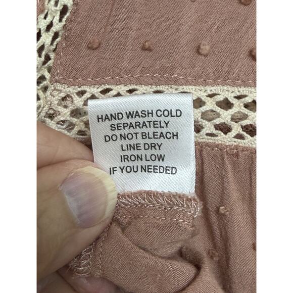 APEACH Women’s Top Blouse Sz Small Mauve Textured Lace Trim Long Sleeve Peasant - Picture 14 of 14